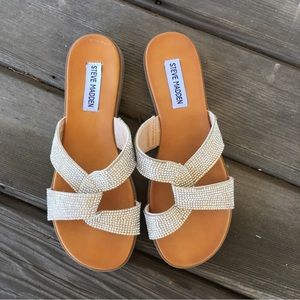Steve Madden Silver Diamond Stud Sandals size 6.5